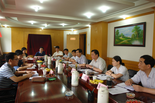 政策法规殷远和副主任,应急管理处温世宏处长到我省调研食品药品安全